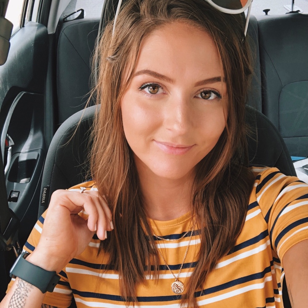 Meet your Posher, Cierra